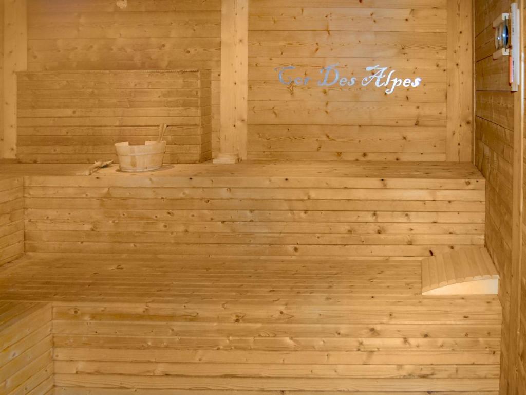 Apartment Cor des Alpes 7 room 6